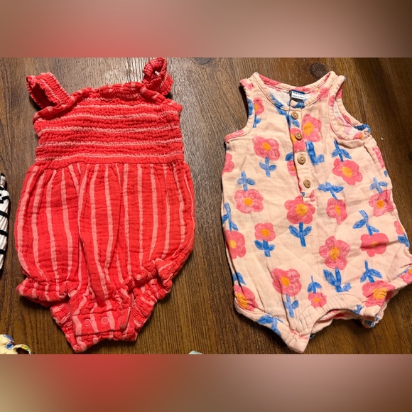 Five Rompers - Picture 3 of 9